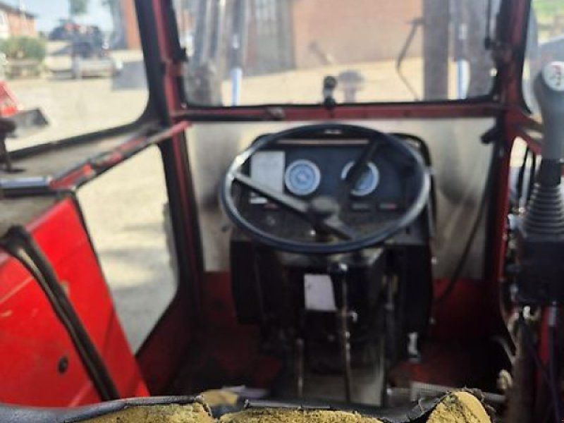 Massey Ferguson 274