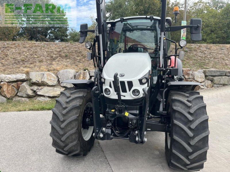 Steyr plus 4100 mit hauer frontlader