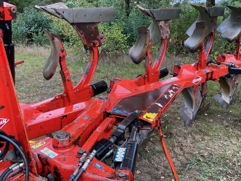 Kuhn Vari-Master 120  4 fure