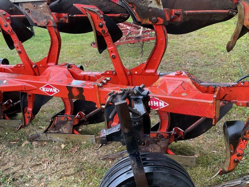 Kuhn Vari-Master 120  4 fure