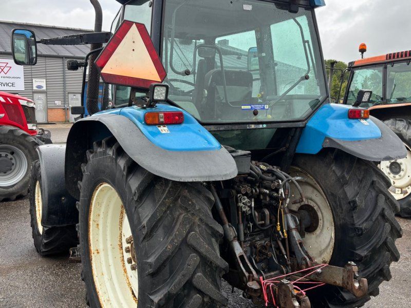 New Holland TS115