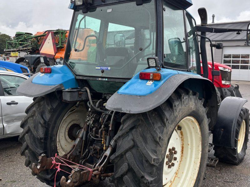 New Holland TS115