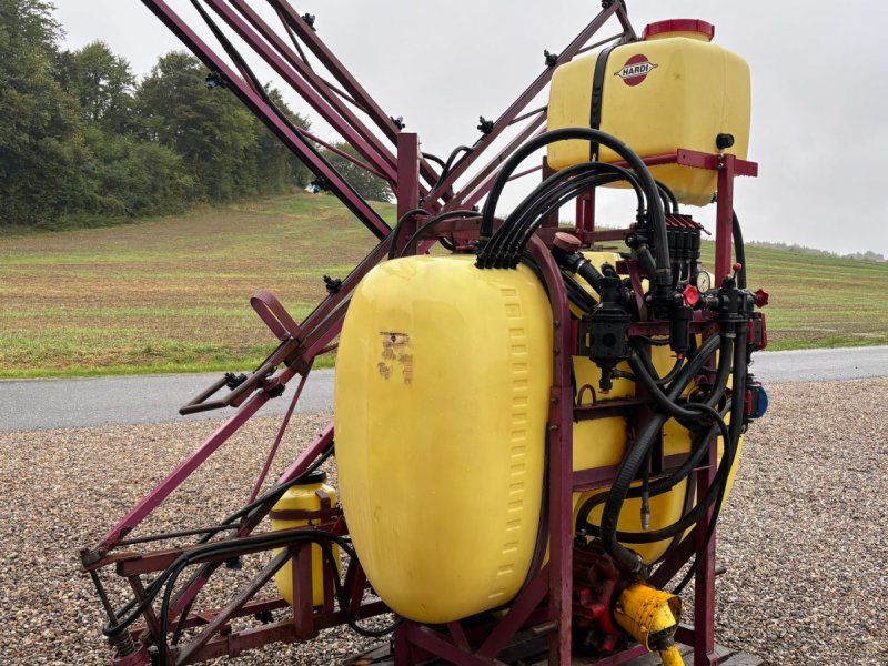 Hardi 850L og 12 Meter