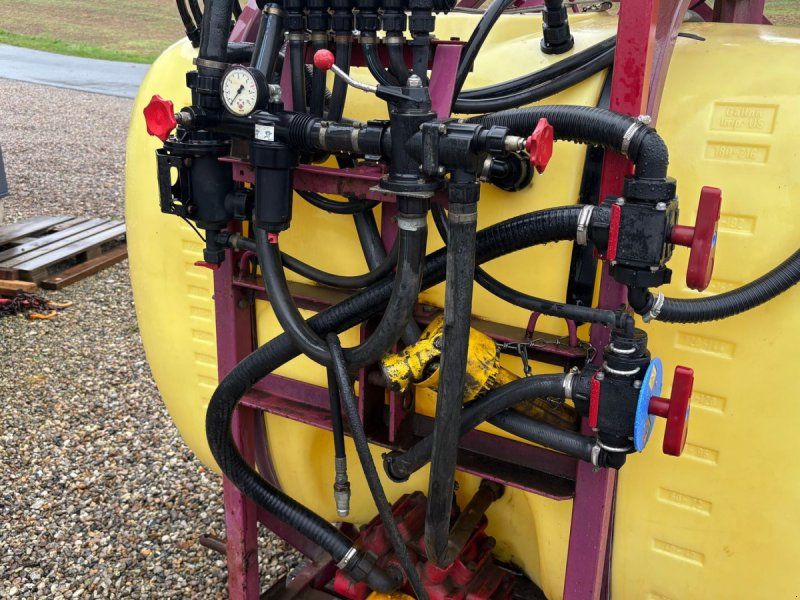 Hardi 850L og 12 Meter
