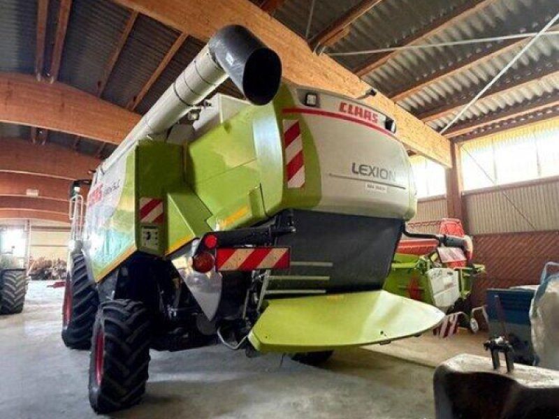 Claas Lexion 560 mit Varioschneidwerk