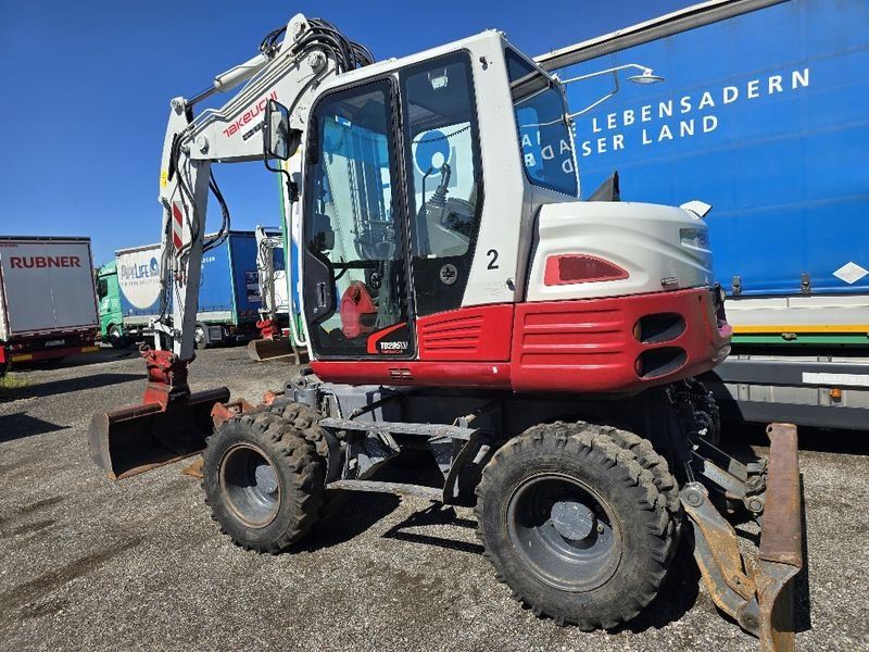 Takeuchi TB295W