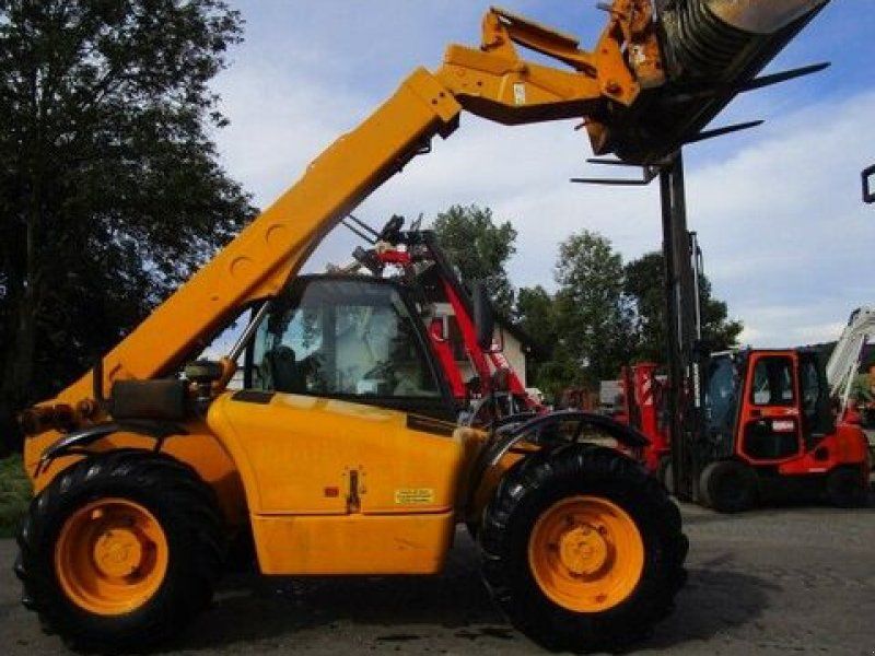 JCB 530-70 mit Palettengabel + Schaufel