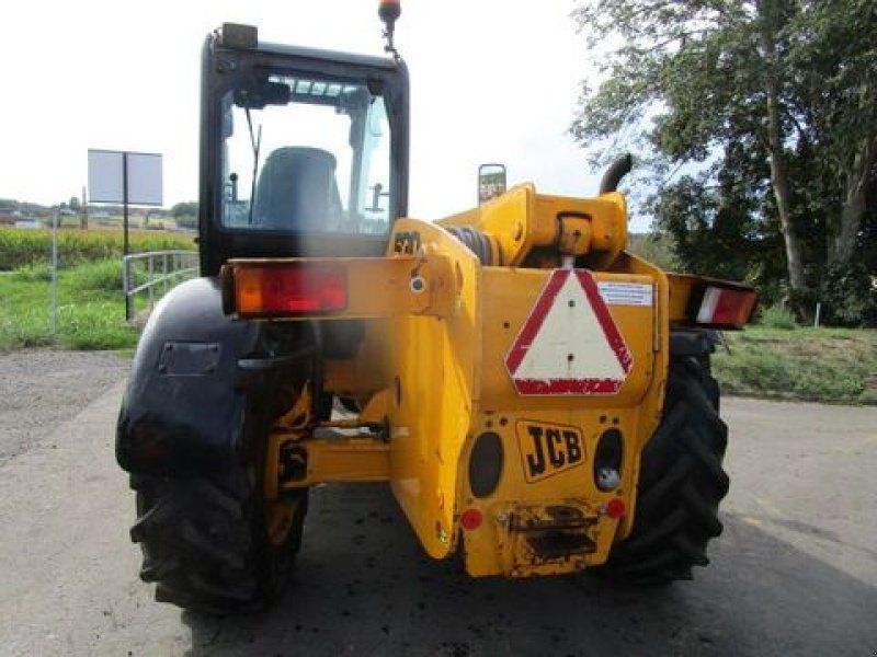 JCB 530-70 mit Palettengabel + Schaufel