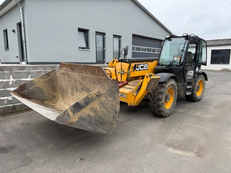 JCB 540-140