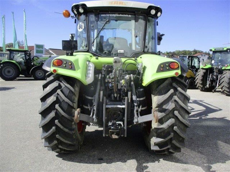 Claas ARION 420 #908