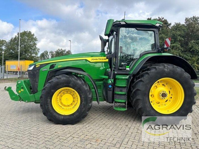 John Deere 8R 310