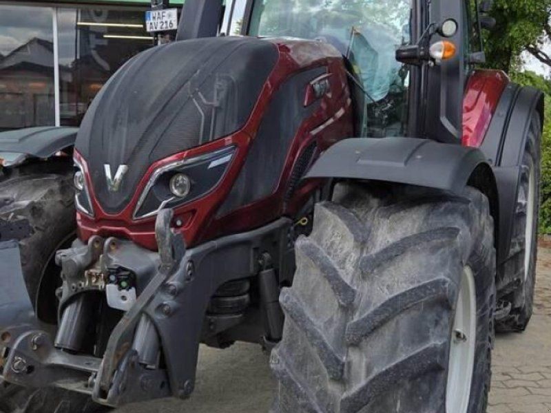 Valtra T 214 D 1B8