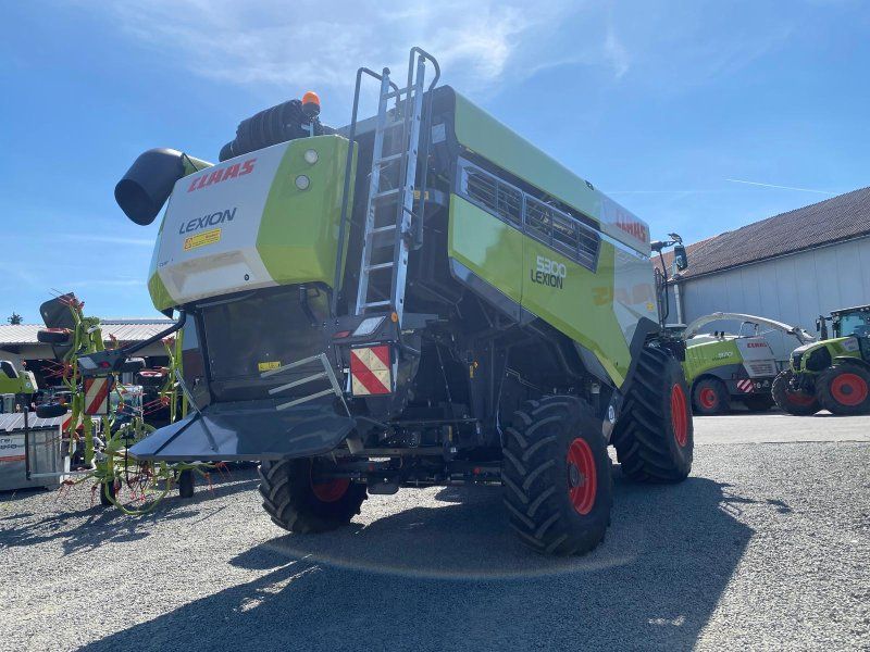 Claas Lexion 5300