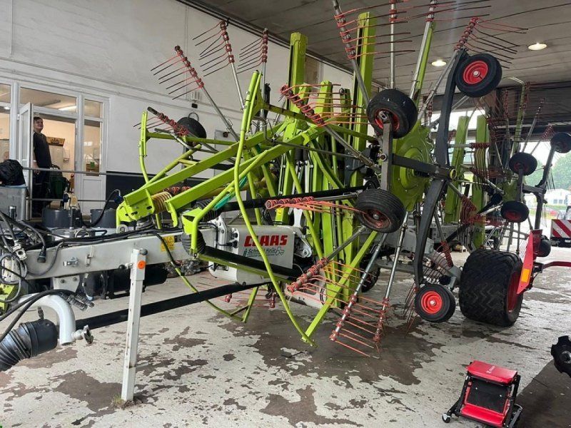 Claas LINER 4000