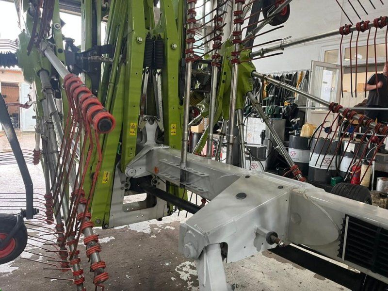 Claas LINER 4000