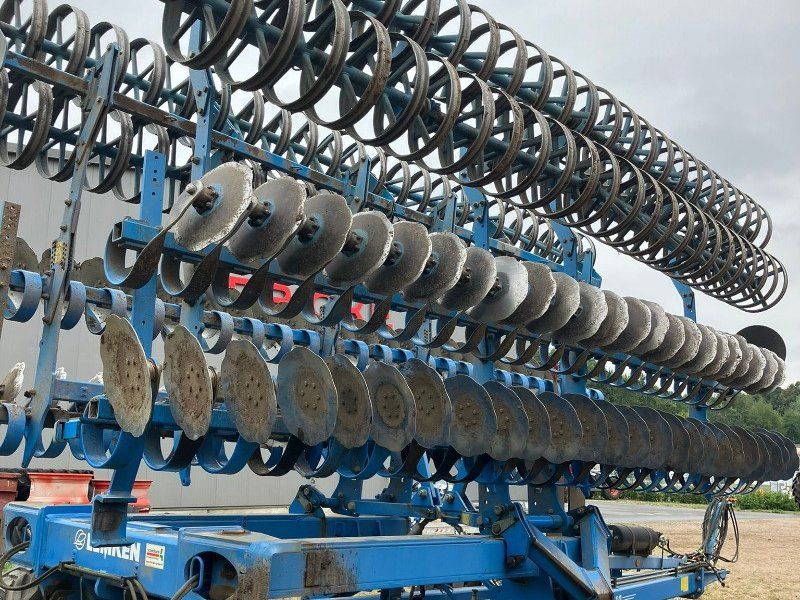 Lemken Gigant 10/1200 mit Heliodor 8/600