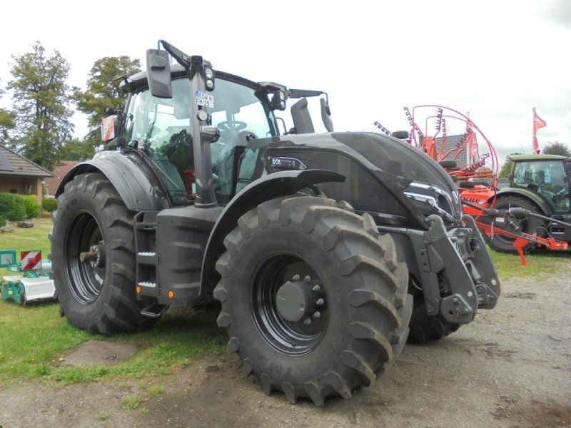 Valtra Q 245