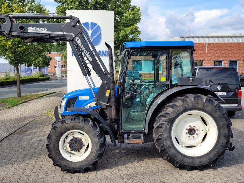 New Holland TN 70 DA