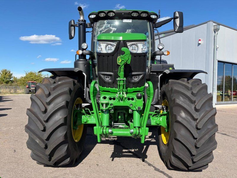 John Deere 6R 195