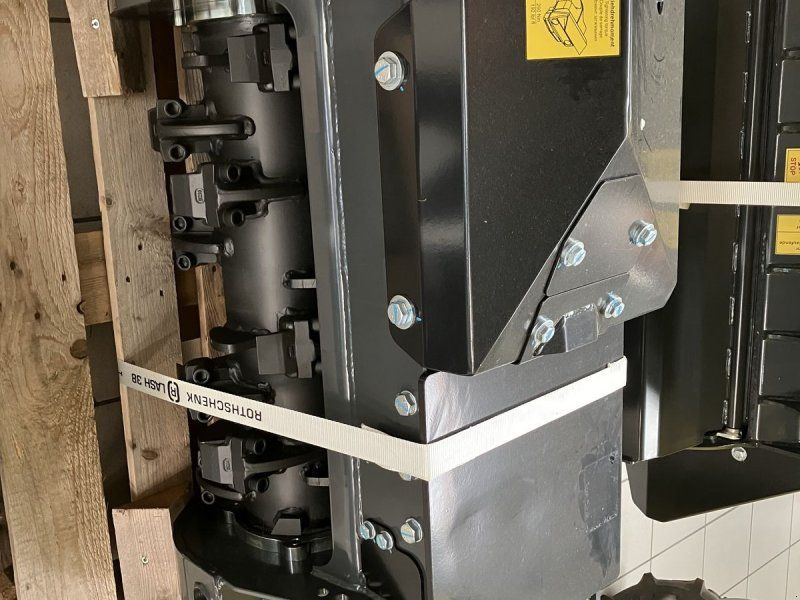 Prinoth Grizzly M 350e
