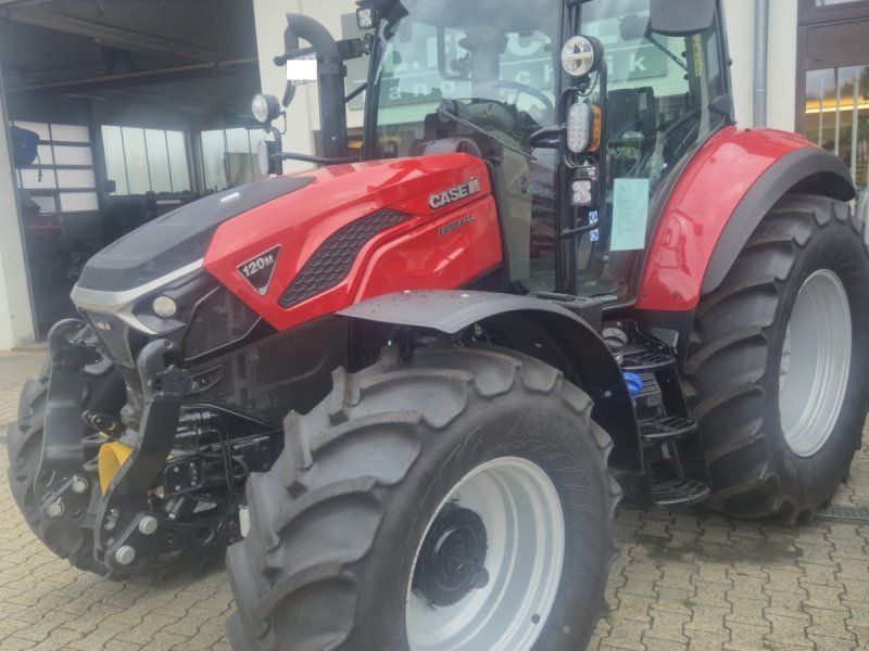 Case IH Farmall 120 M
