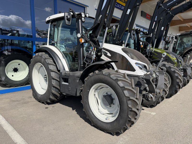 Valtra G135 ACTIVE