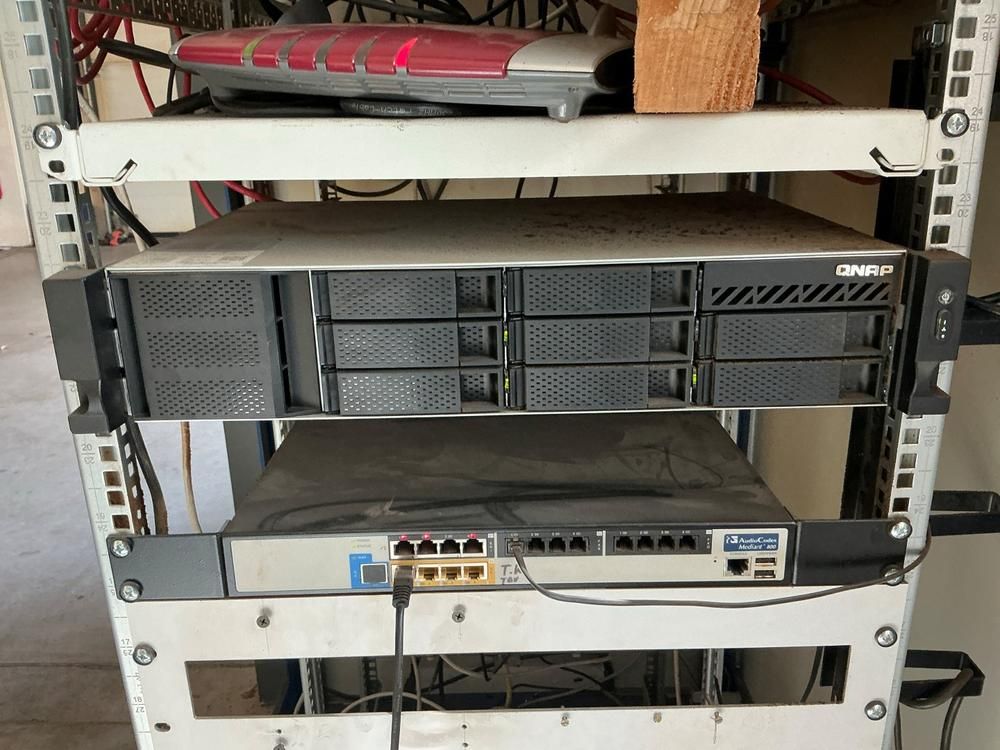 Elektro Huml Serverschrank