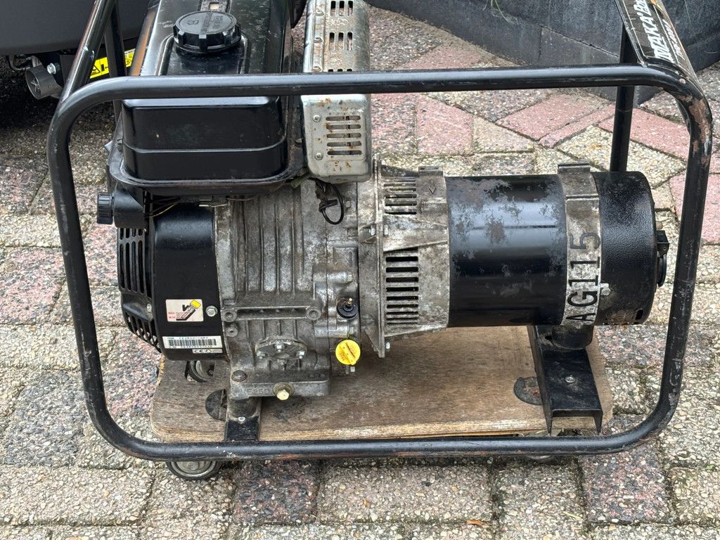 Kawasaki Gebruikte generator 4000 aggregaat