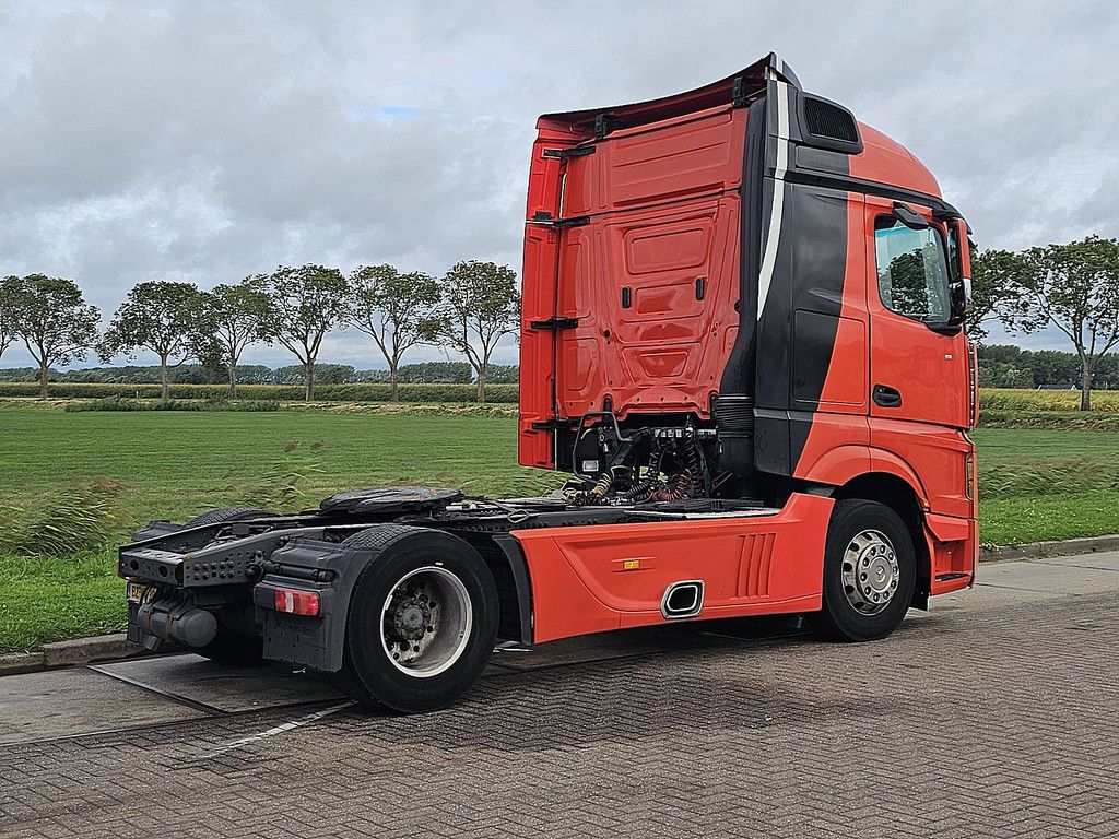 MERCEDES-BENZ ACTROS 1842 LS