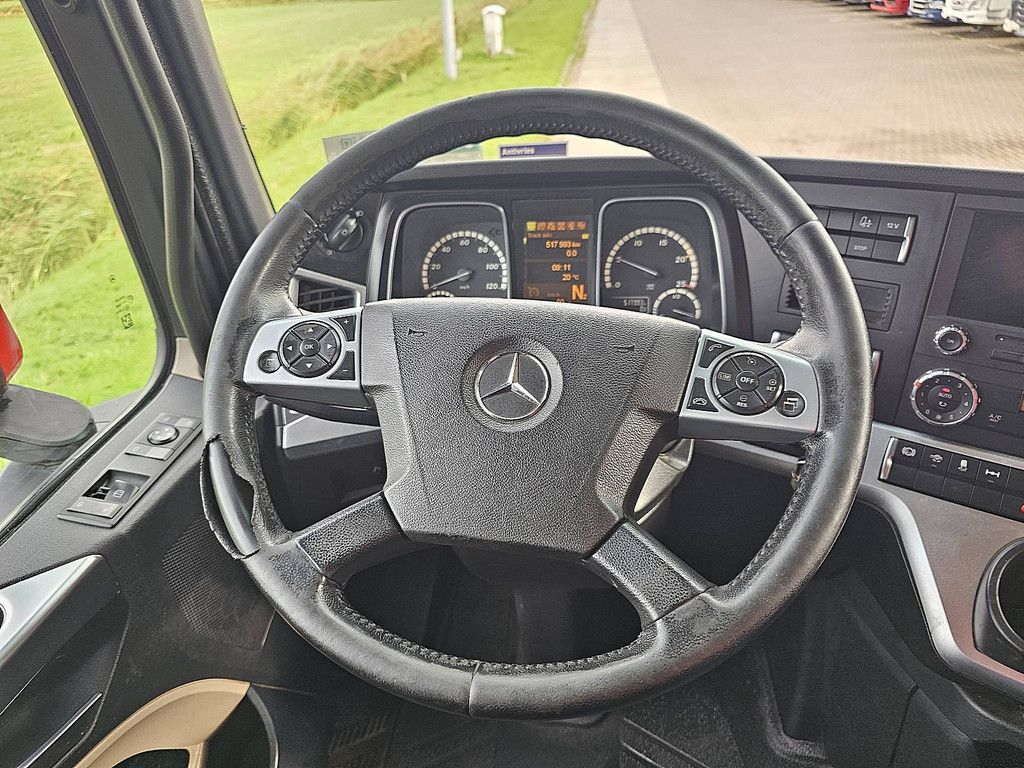 MERCEDES-BENZ ACTROS 1842 LS