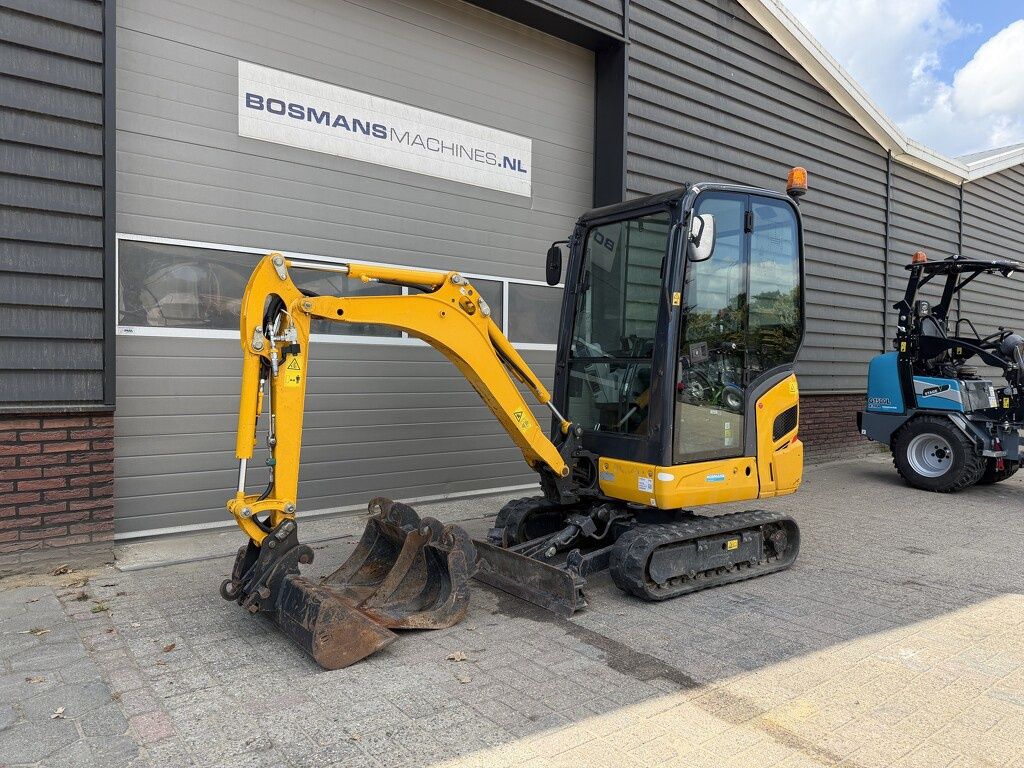 Kubota KX016 minigraver 2019 470 uur €270 LEASE