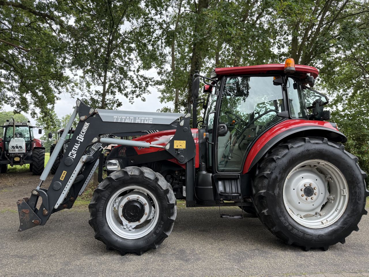 Case IH Farmall 95A