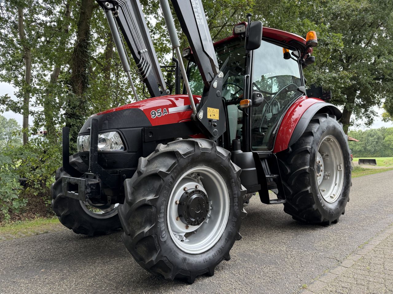 Case IH Farmall 95A