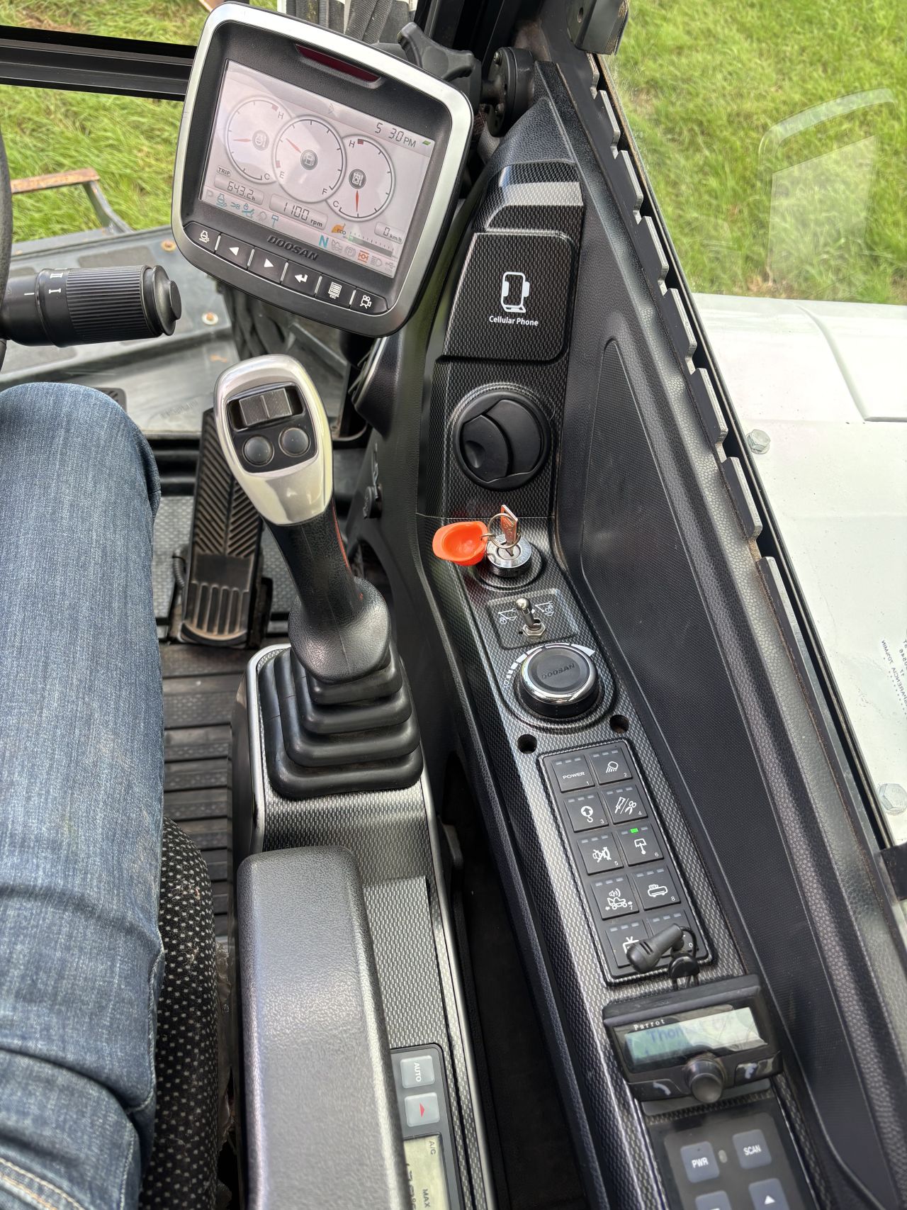 Bobcat E57W mobiele graafmachine doosan DX57W