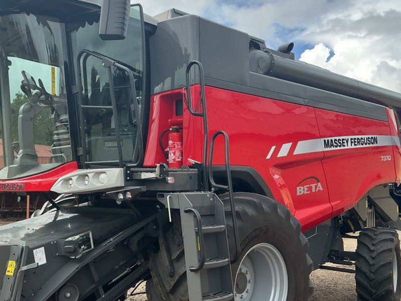 Massey Ferguson 7370 Beta