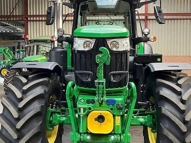 John Deere 6m 220 #693695