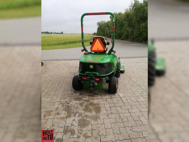 John Deere F 1400