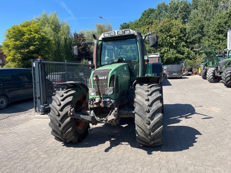 Fendt Favorit 716 Vario