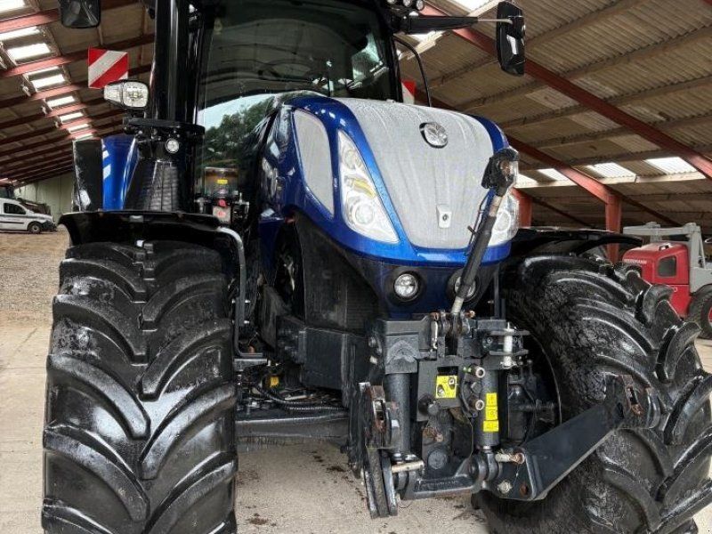 New Holland T7.300