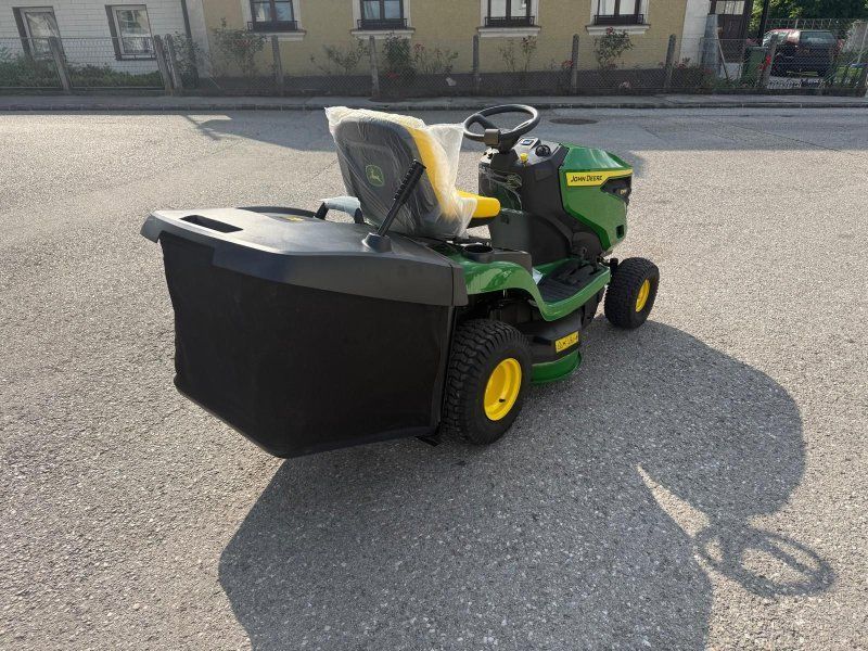 John Deere X 147 R