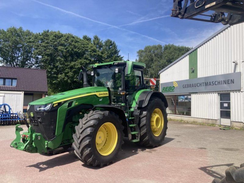 John Deere 8R310