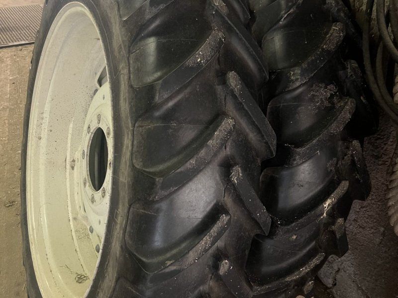 Michelin Kompletträder Steyr Kompakt o. New Holland T4/T5