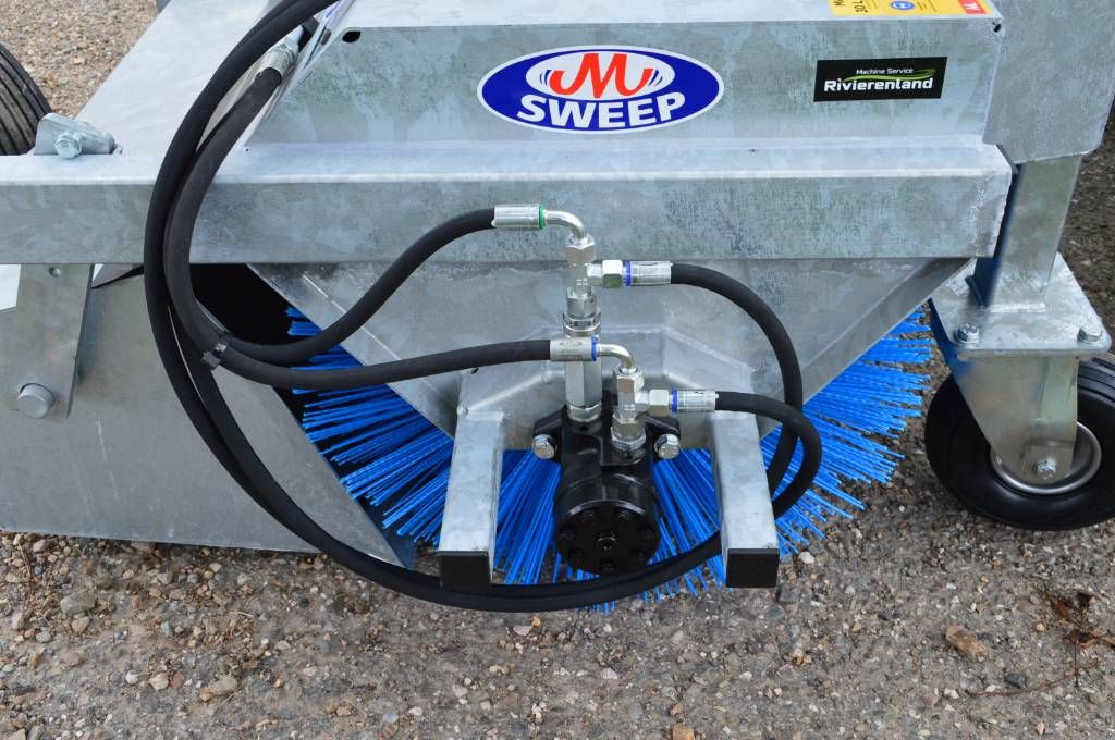 M Sweep HSTV600, 150 cm Veegmachine met opvang