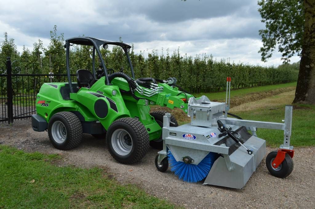 M Sweep HSTV600, 150 cm Veegmachine met opvang