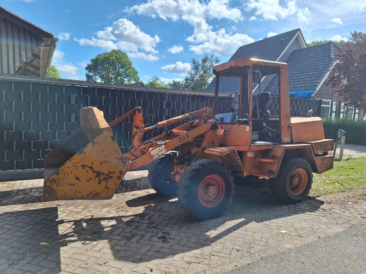 Schaeff minishovel kubota bobcat yanmar minigraver