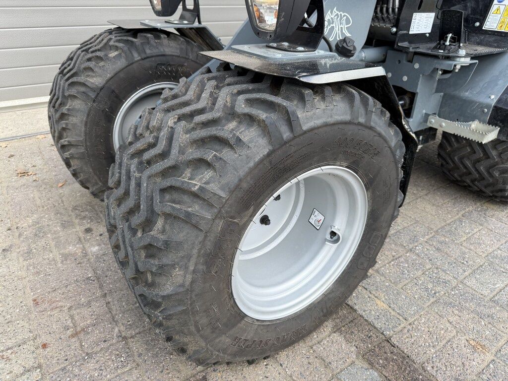 Giant G1500 L X-tra minishovel DEMO 2026 €520 LEASE