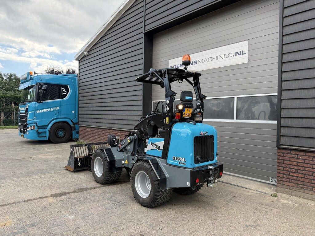 Giant G1500 L X-tra minishovel DEMO 2026 €520 LEASE