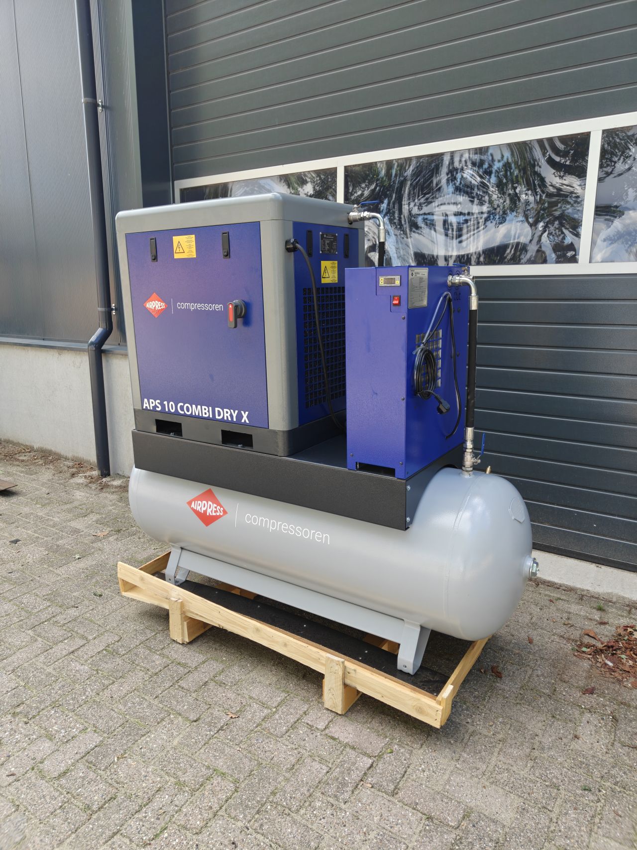 Airpress APS10 Combi Dry X Schroef compressor