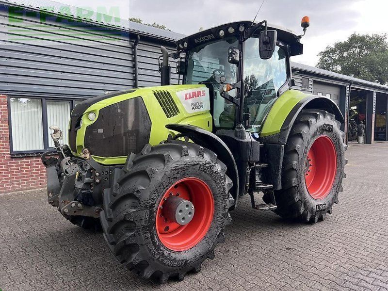Claas axion 830