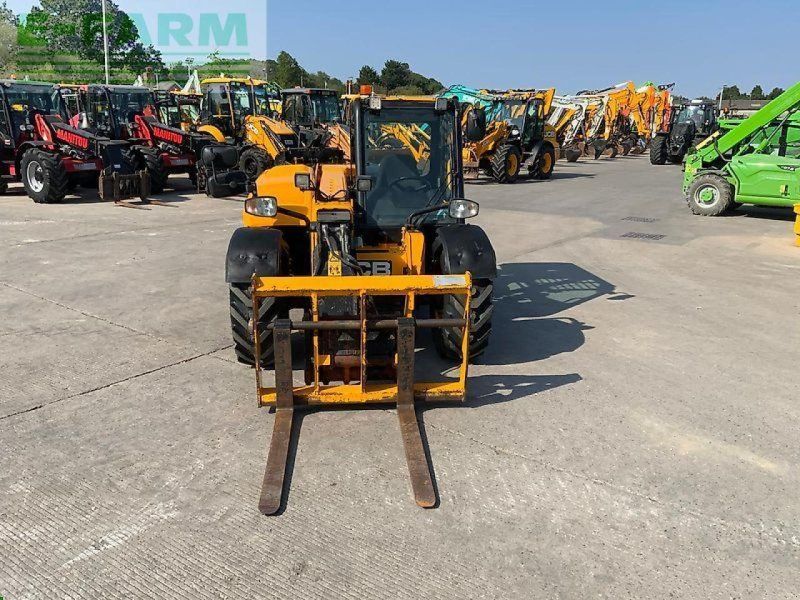 JCB 525-60 agri plus tele (st27038)